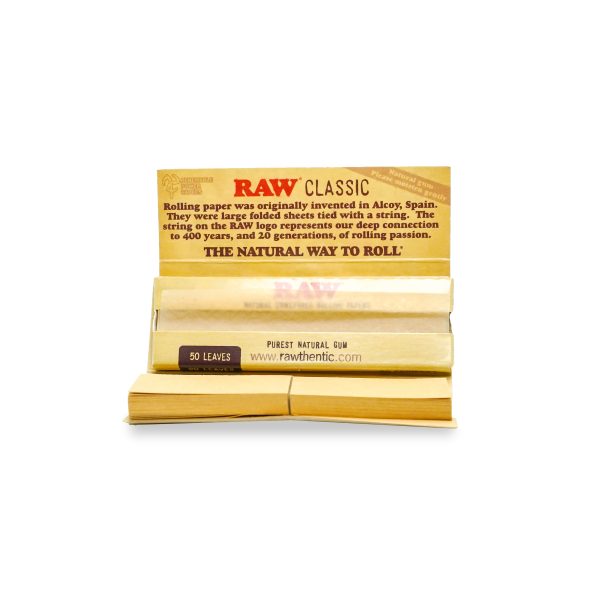 RAW CLASSIC CONNOISSEUR 1 1/4 (PAPER + TIPS ) Rolling Paper (79 mm)