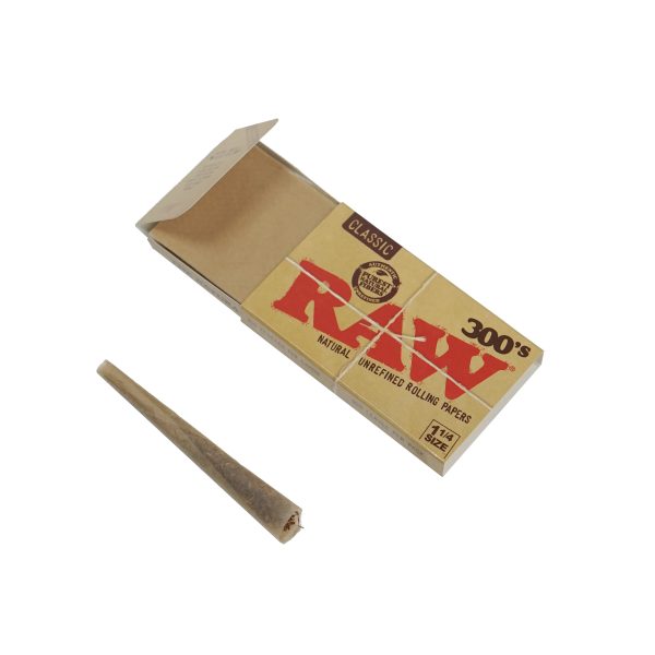 RIC03327 RAW 300's CLASSIC Rolling Paper 1 1/4 (Medium Size - 79 mm)