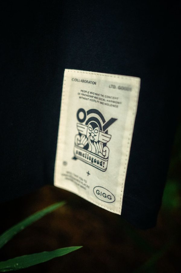 GIGG x Smellsgood - TShirt Roll You Happiness - Cotton Combed 24's - Baju Kaos Cowok - Atasan Pria